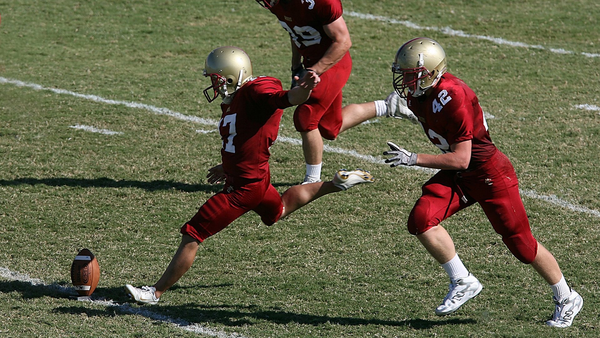 霍勒迪的死亡缠绕，当猛龙防线在鹈鹕利爪下化为齑粉