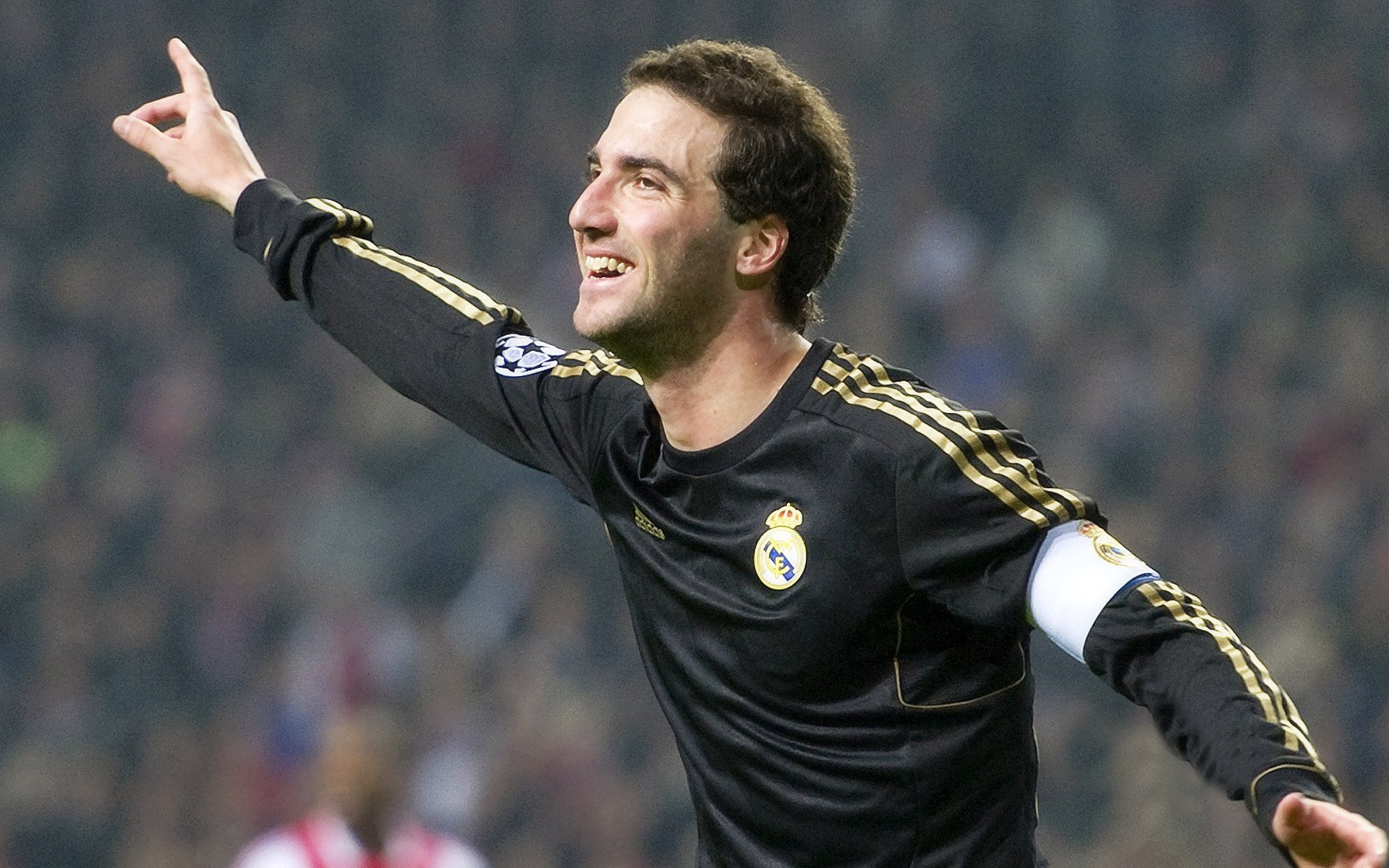 西甲国家德比之夜，加克波末节接管比赛，一场改写历史的个人表演